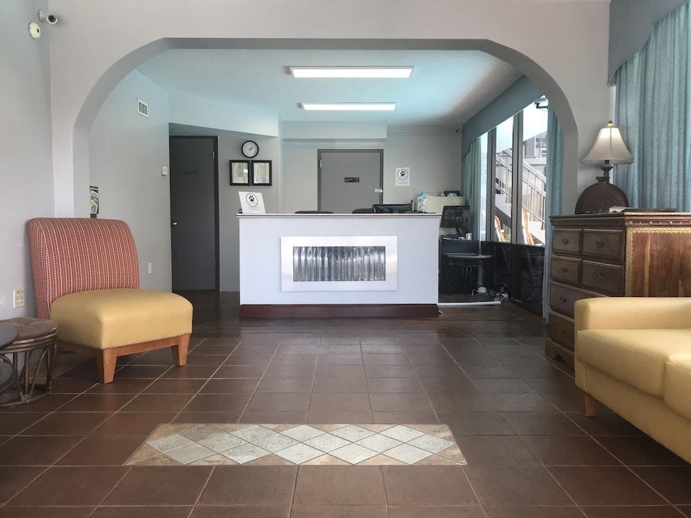 Hotel Alamar Virginia Beach