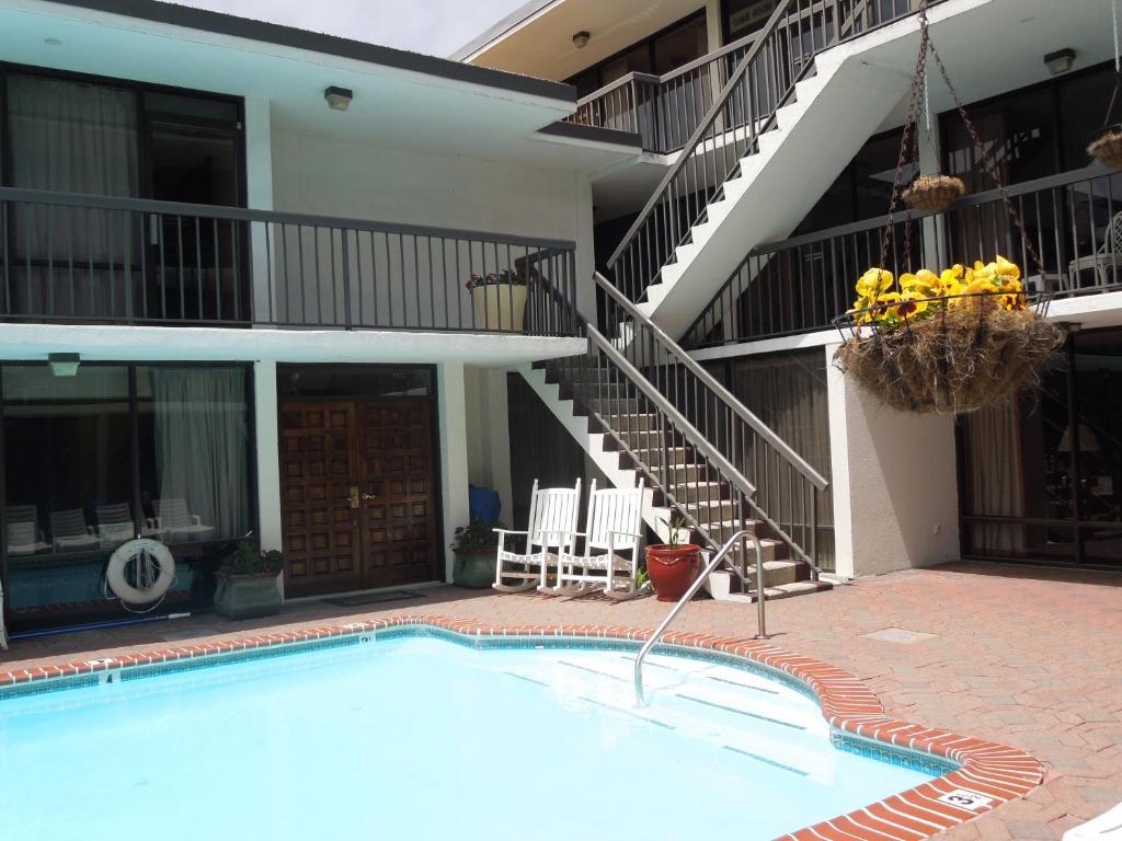 Alamar Hotel Virginia Beach