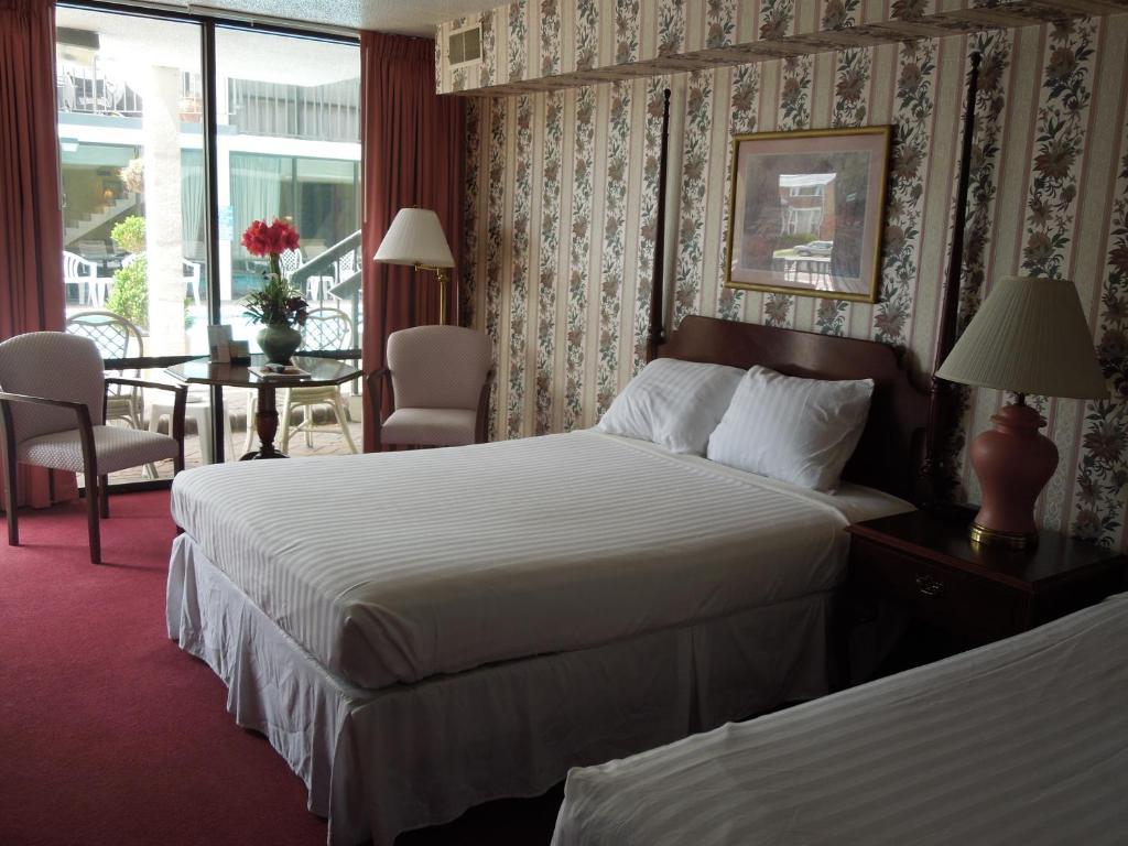 Hotel Alamar 2*